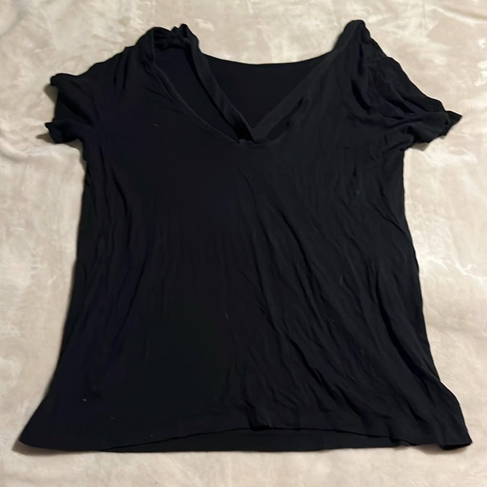 Forever 21 black tee cutout back